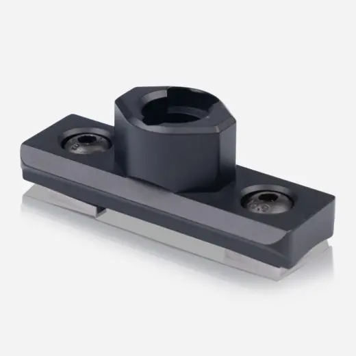 Ultralehký hliníkový adaptér pro připojení produktů SPARTAN se systémem MagnaSwitch k puškám s lištami UIT. Rychlé a spolehlivé uchycení, nízkoprofilové provedení. Hmotnost 38 g.